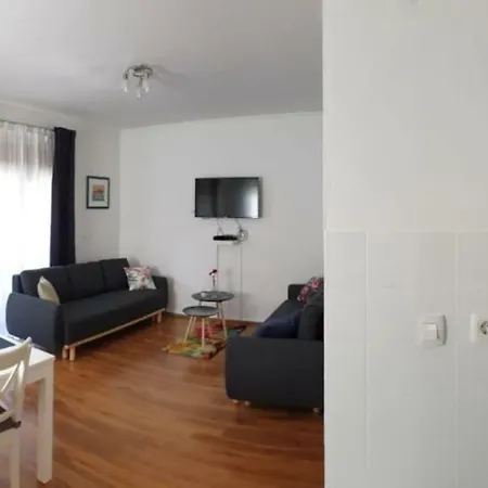 Apartment Central, Spacious, Great View Hvar Town