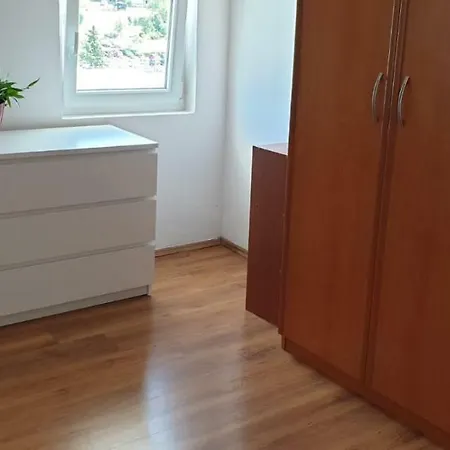 Central, Spacious, Great View * 赫瓦尔